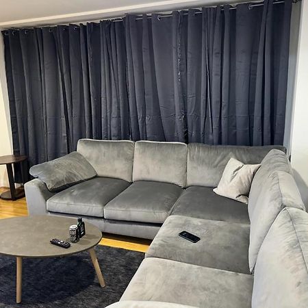 Luxury Apartments Dagenham Luaran gambar