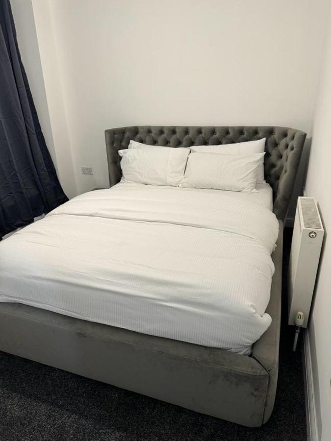 Luxury Apartments Dagenham Luaran gambar